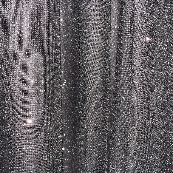 Dress - Picture 4 of 5